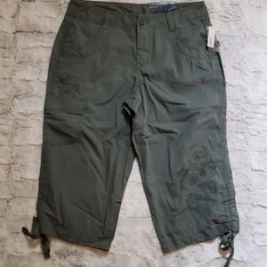 NWT FADED GLORY Capris